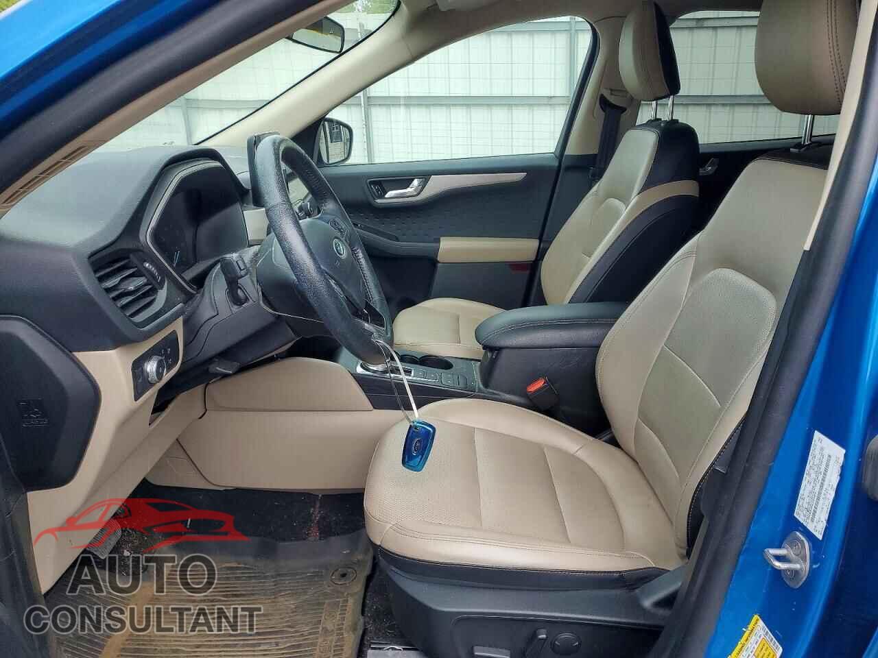FORD ESCAPE 2020 - 1FMCU0H64LUA00859