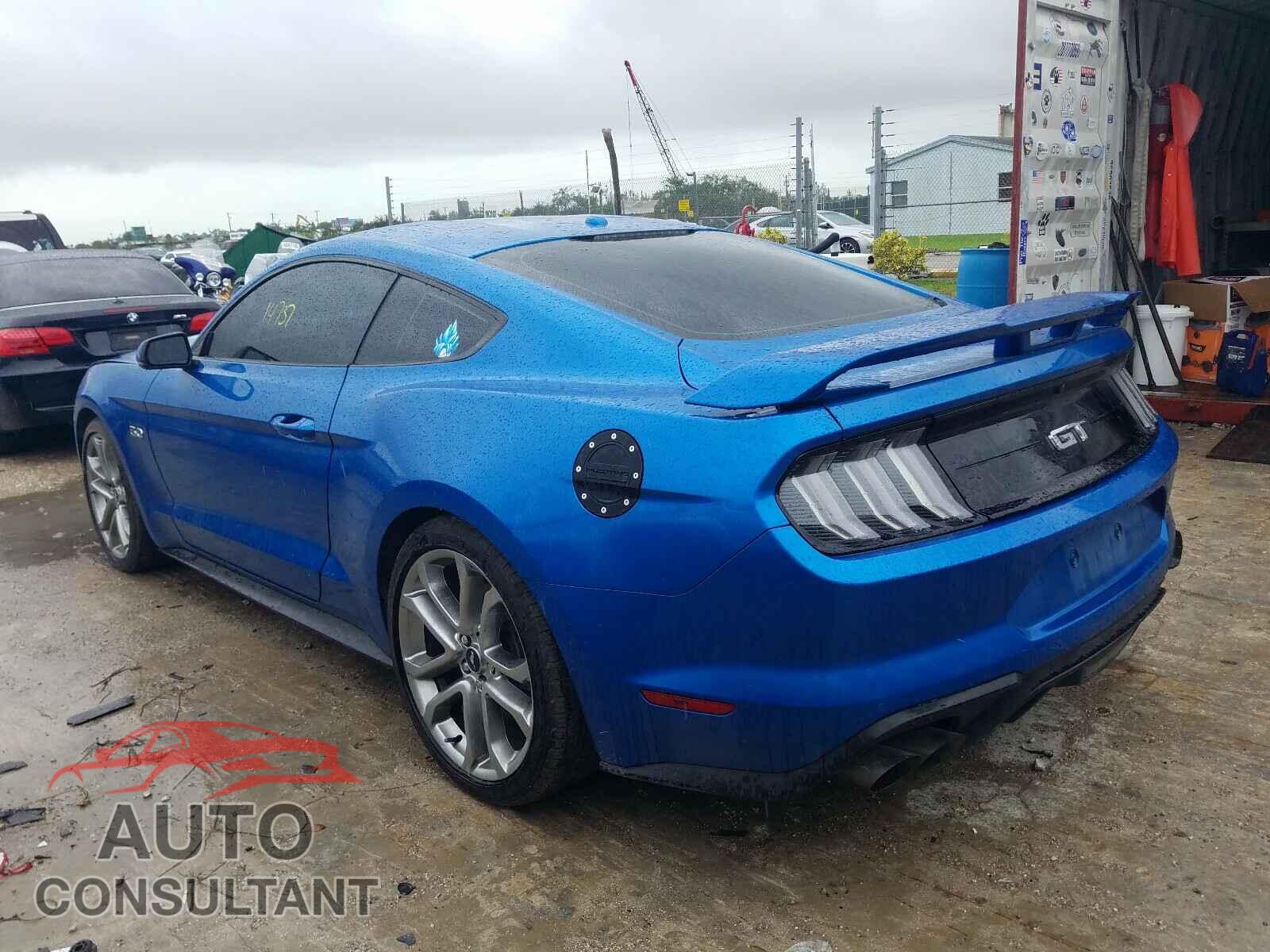 FORD MUSTANG 2019 - 1FA6P8CF7K5163244