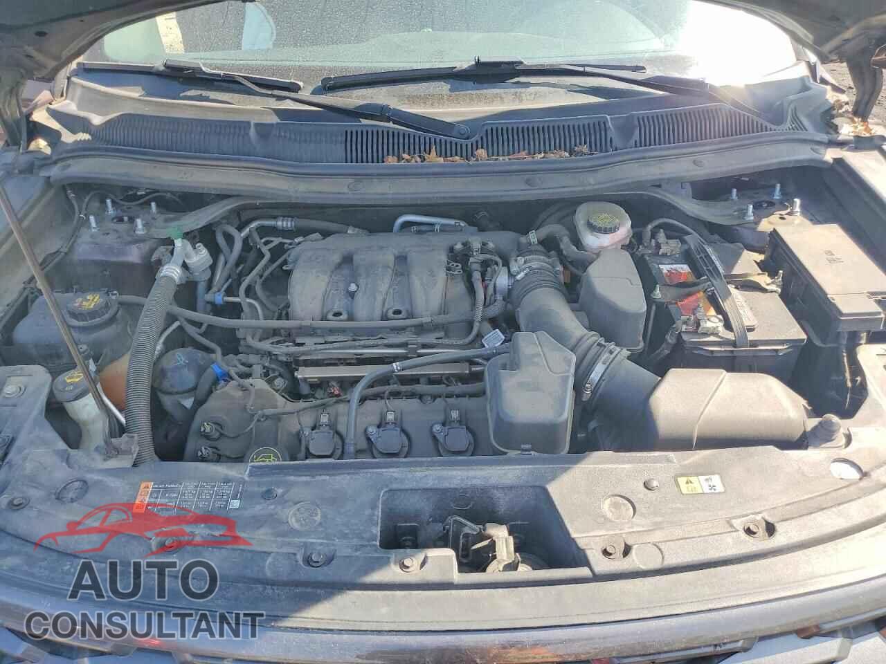 FORD EXPLORER 2018 - 1FM5K7D80JGB77130