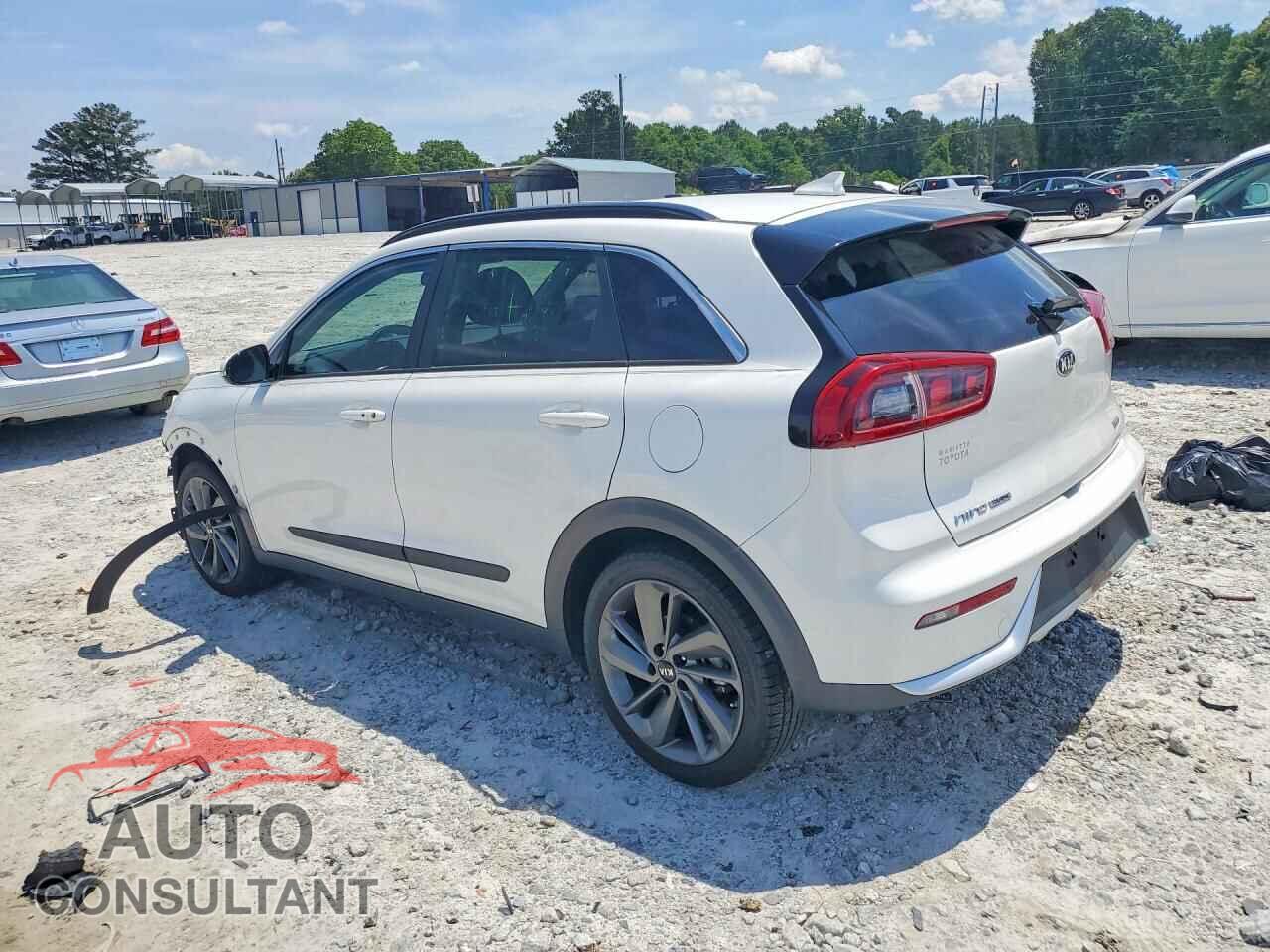 KIA NIRO 2017 - KNDCC3LC8H5052082