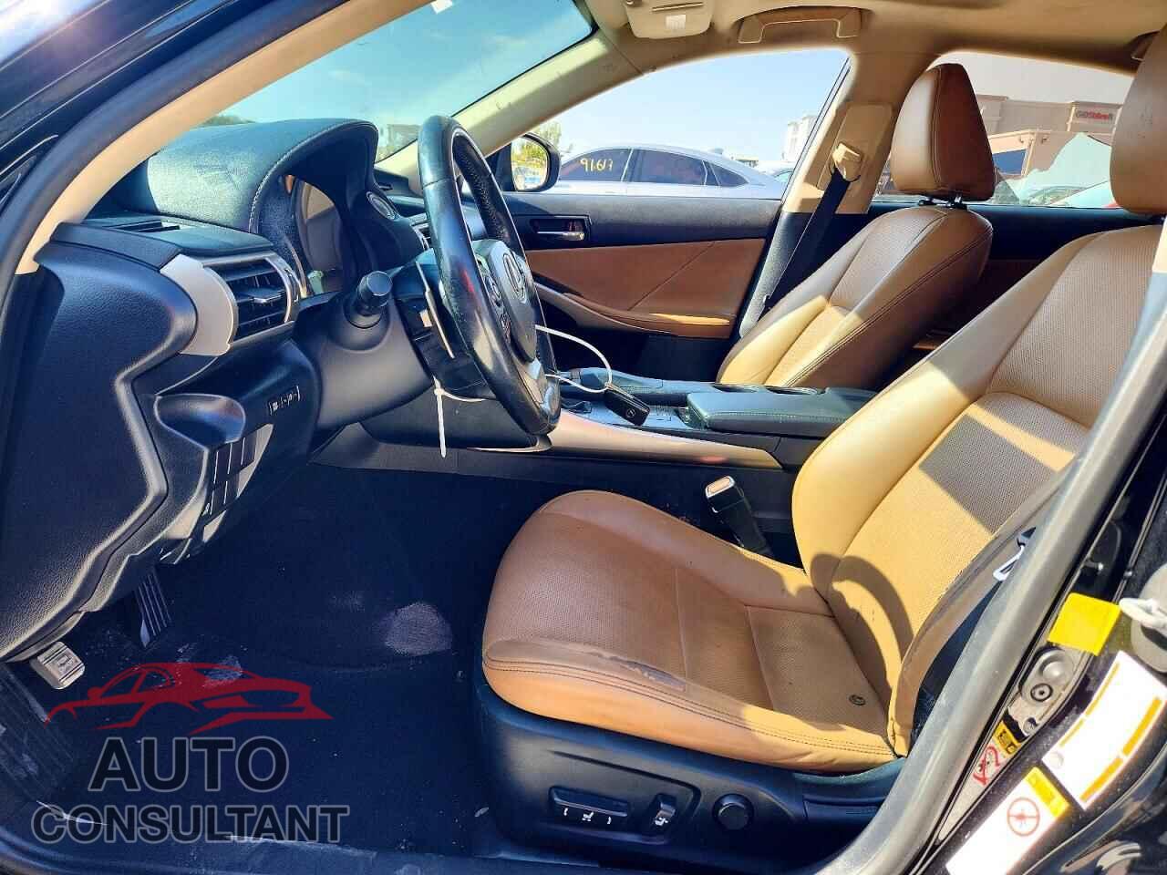LEXUS IS 2016 - JTHCM1D22G5013363