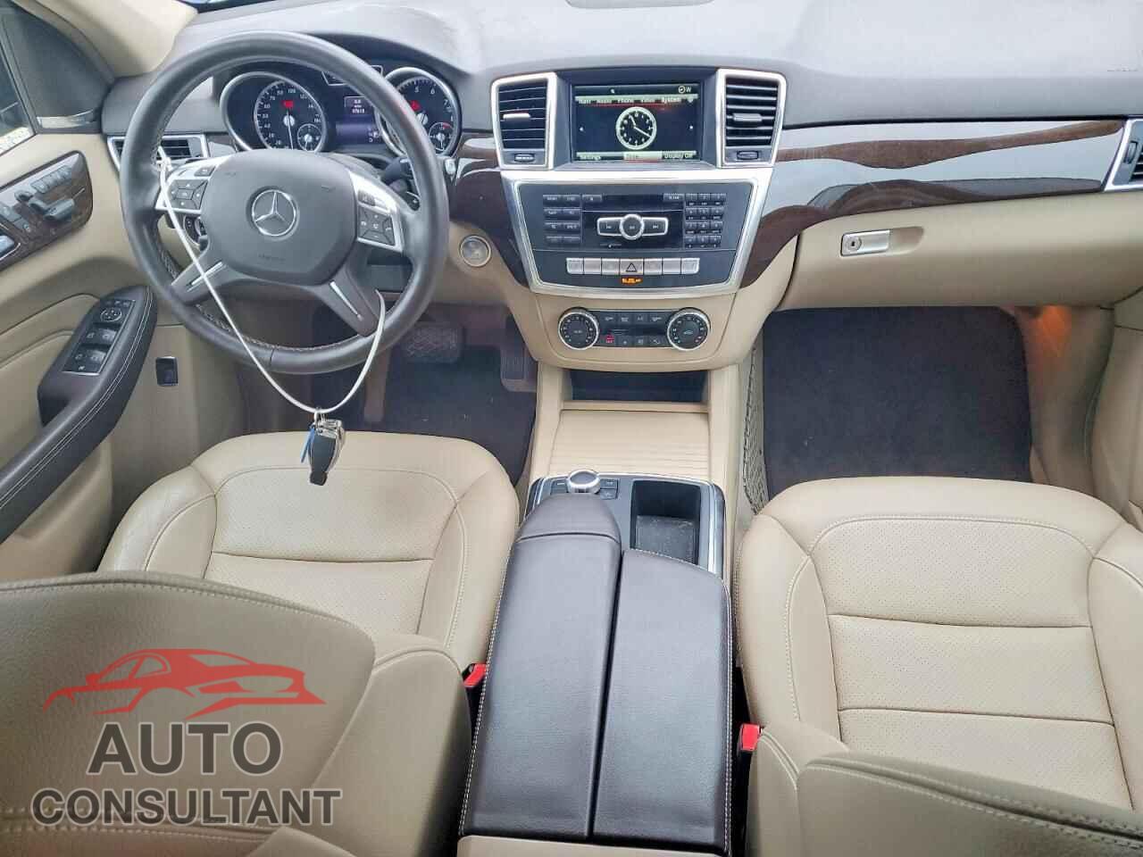 MERCEDES-BENZ M-CLASS 2015 - 4JGDA5HB7FA542163