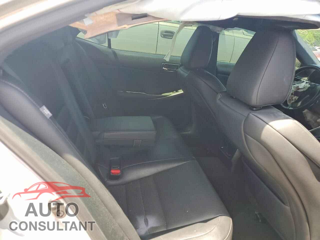 LEXUS IS 2016 - JTHBA1D27G5038442