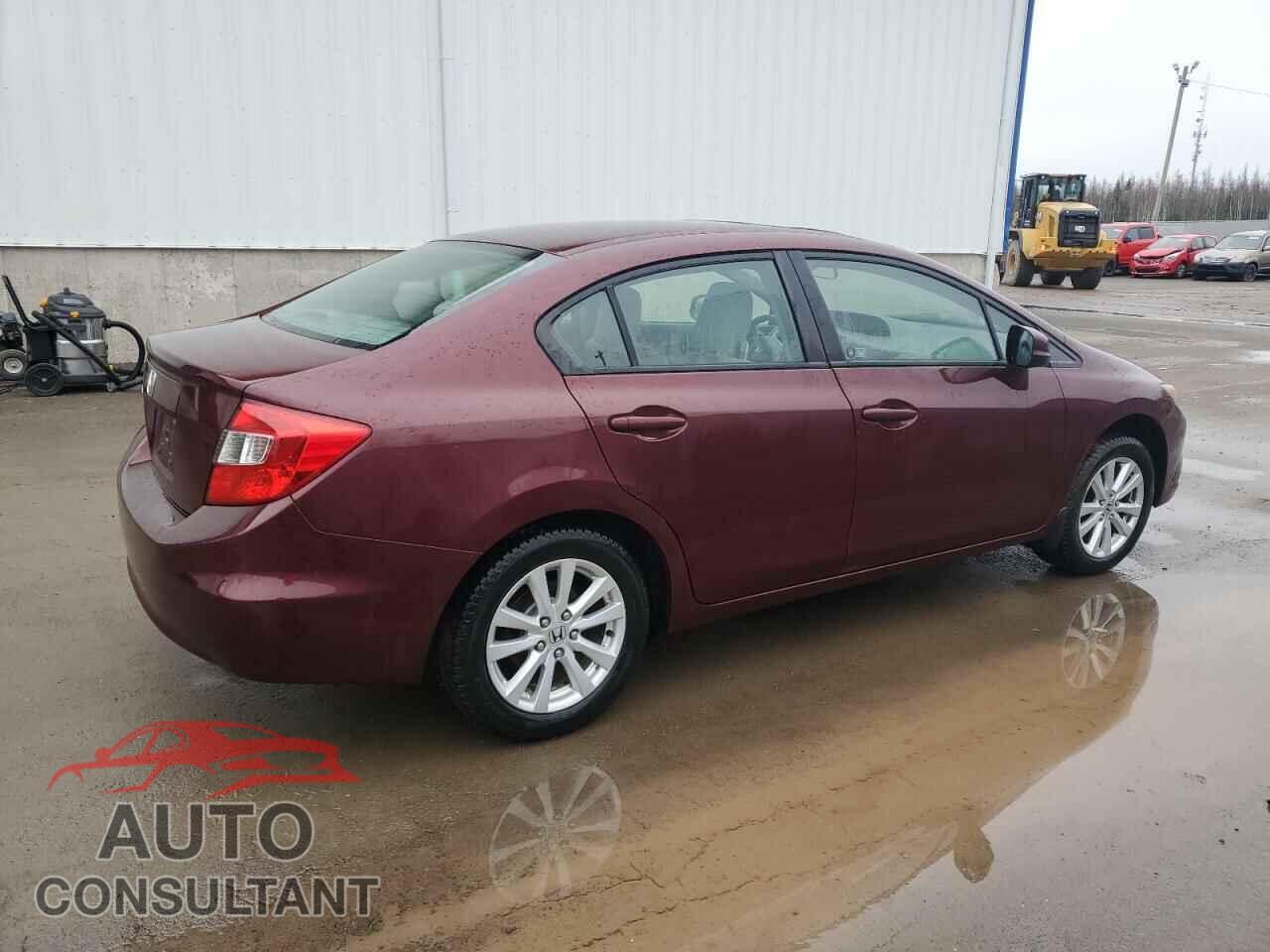 HONDA CIVIC 2012 - 2HGFB2E56CH048687