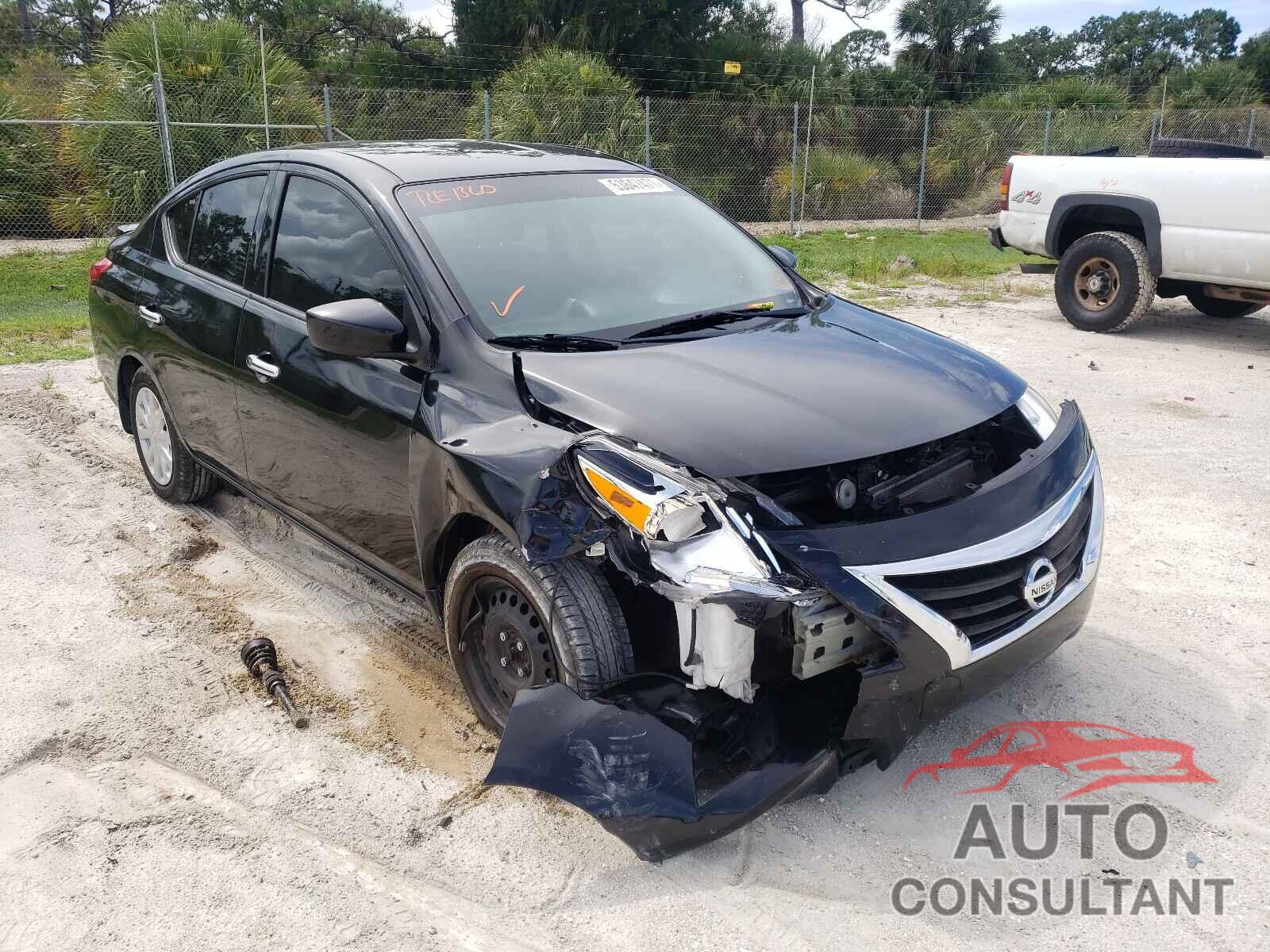 NISSAN VERSA 2017 - 3N1CN7AP8HL850382
