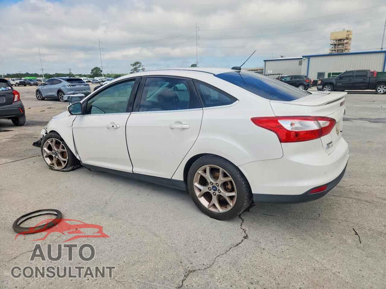 FORD FOCUS 2013 - 1FADP3J22DL230924