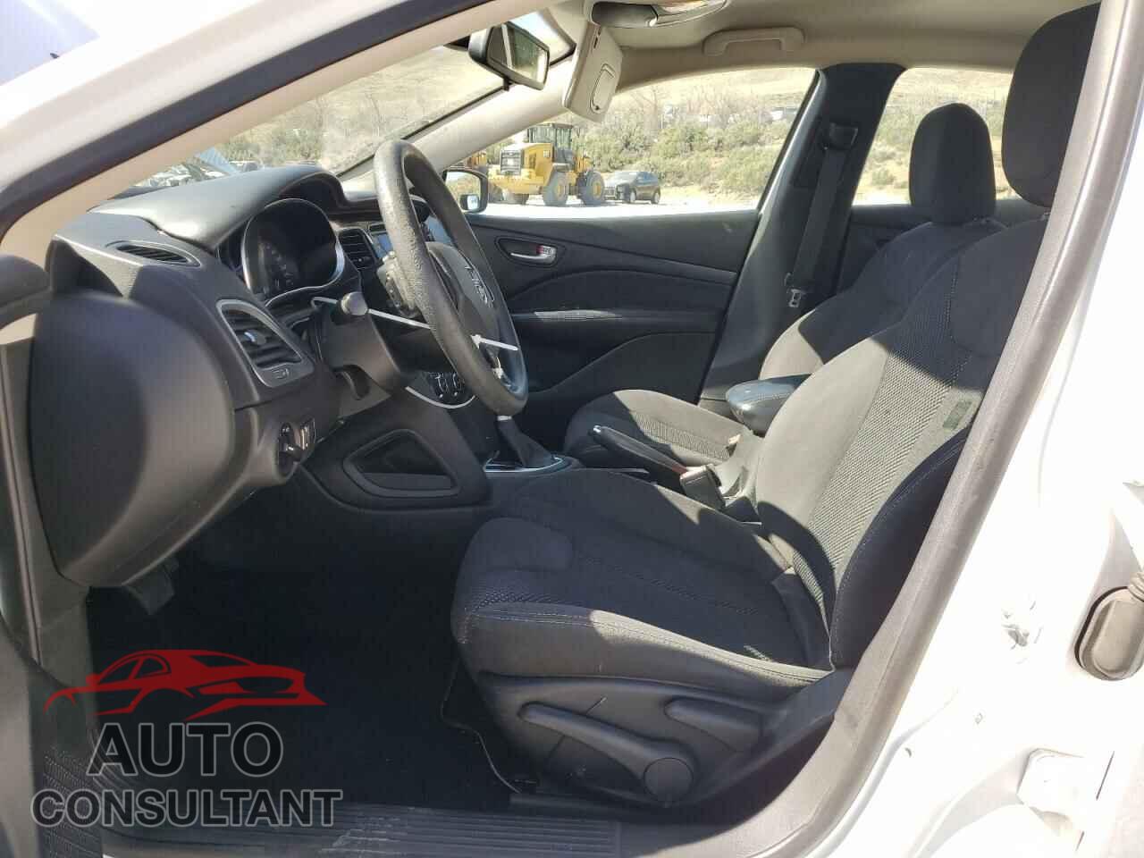 DODGE DART 2015 - 1C3CDFBB6FD352167