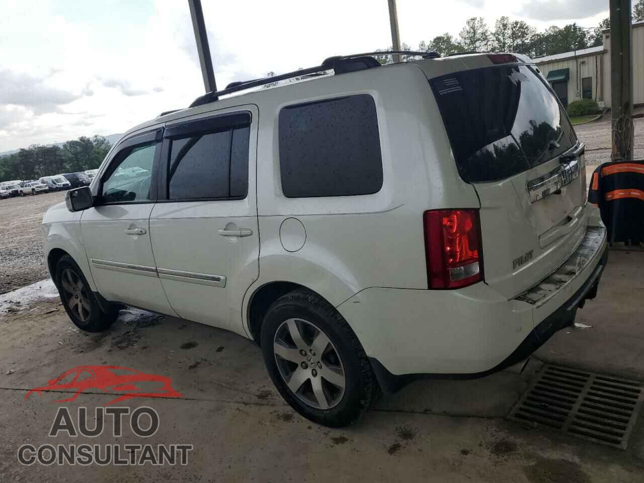 HONDA PILOT 2013 - 5FNYF3H95DB012660