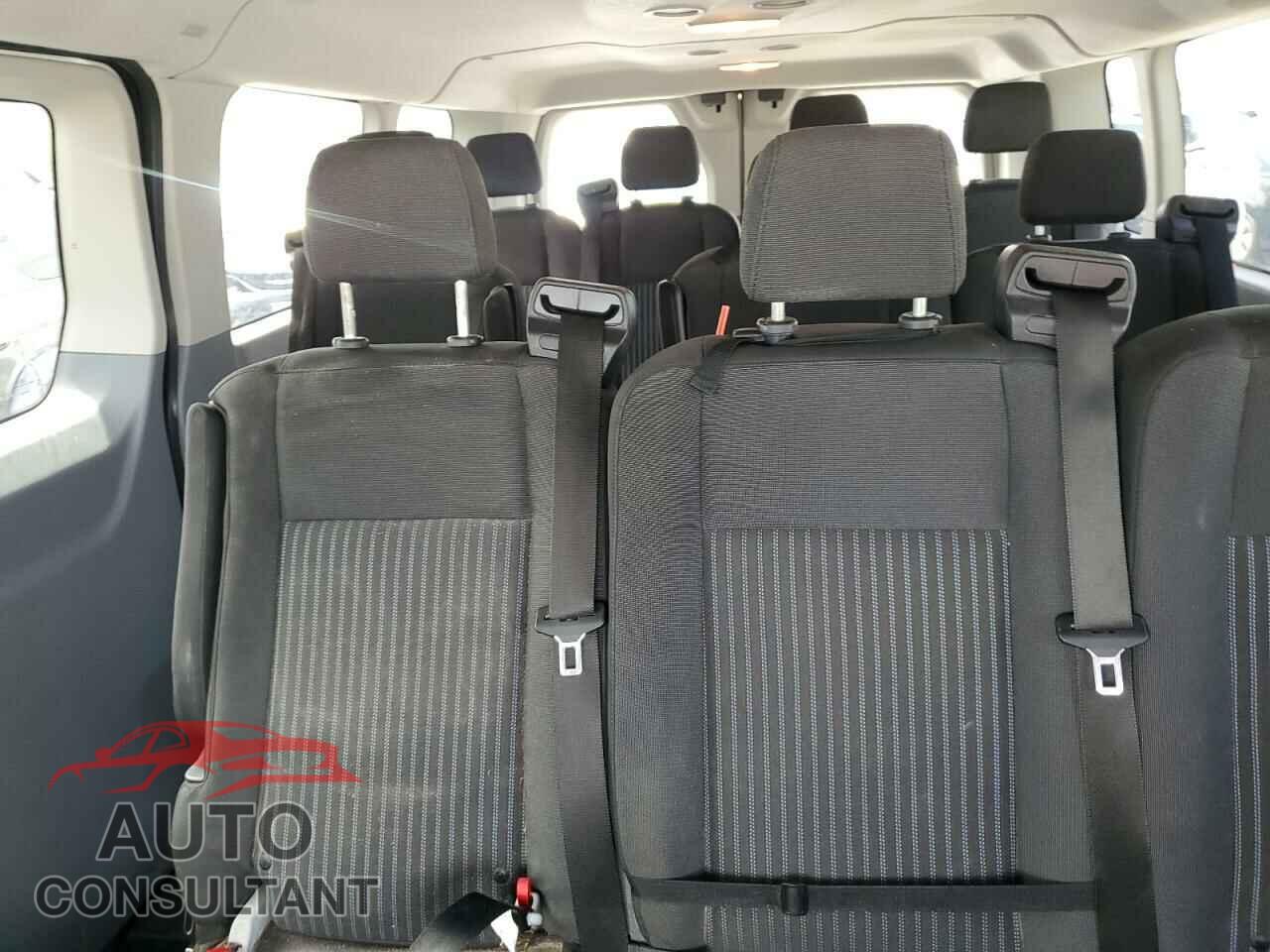 FORD TRANSIT 2018 - 1FBZX2YM1JKA44802