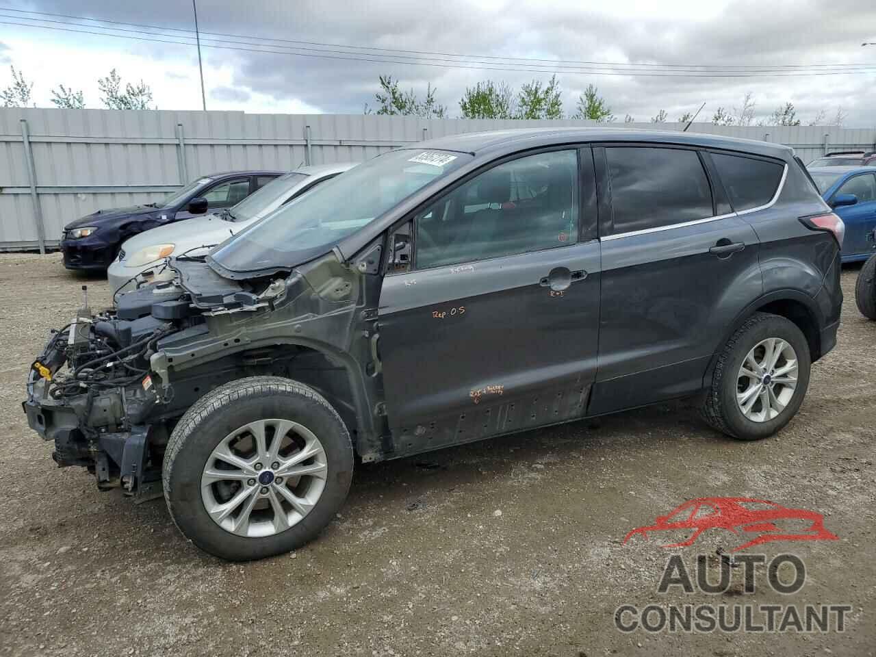 FORD ESCAPE 2017 - 1FMCU9G90HUC36416