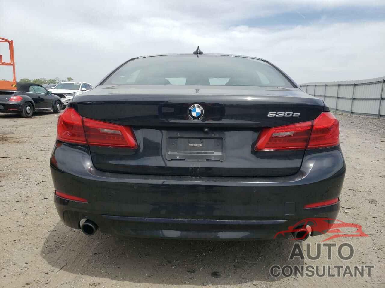 BMW 5 SERIES 2019 - WBAJB1C58KB376736