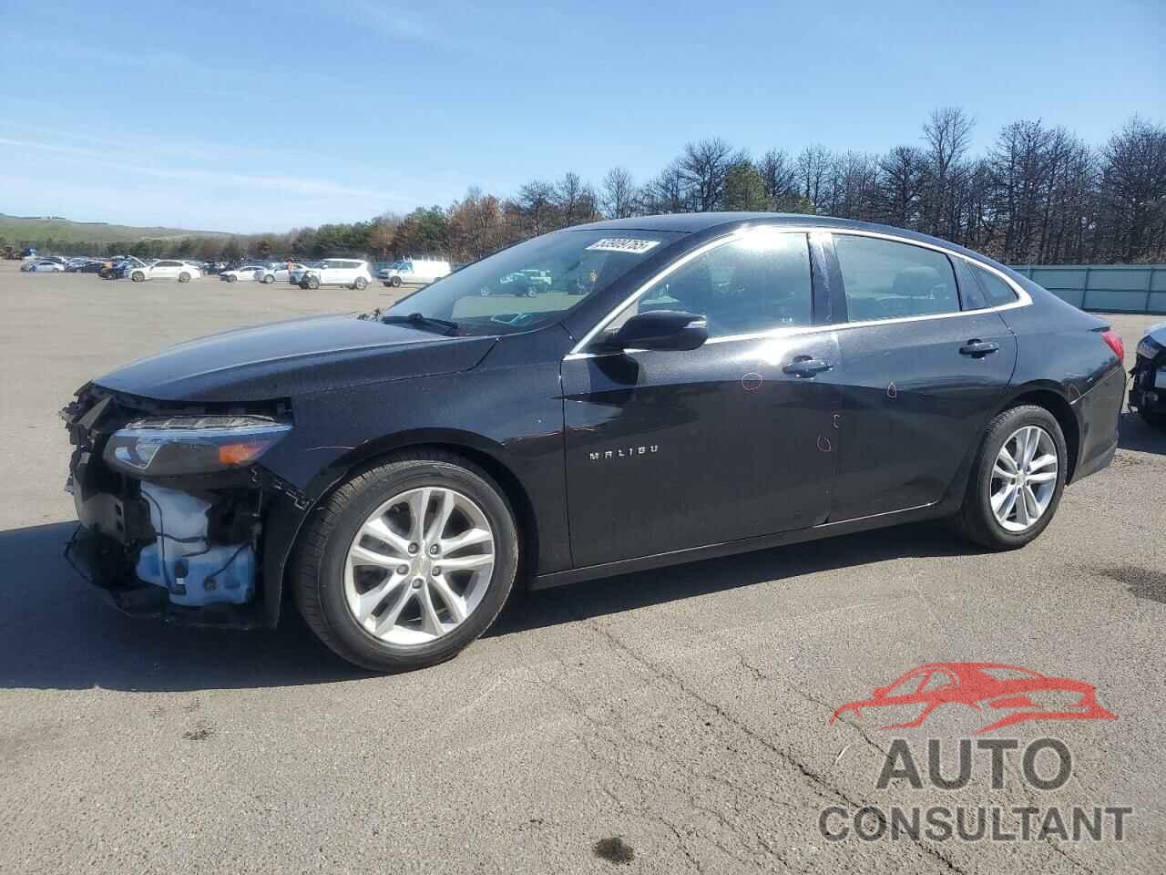 CHEVROLET MALIBU 2018 - 1G1ZD5ST8JF220543