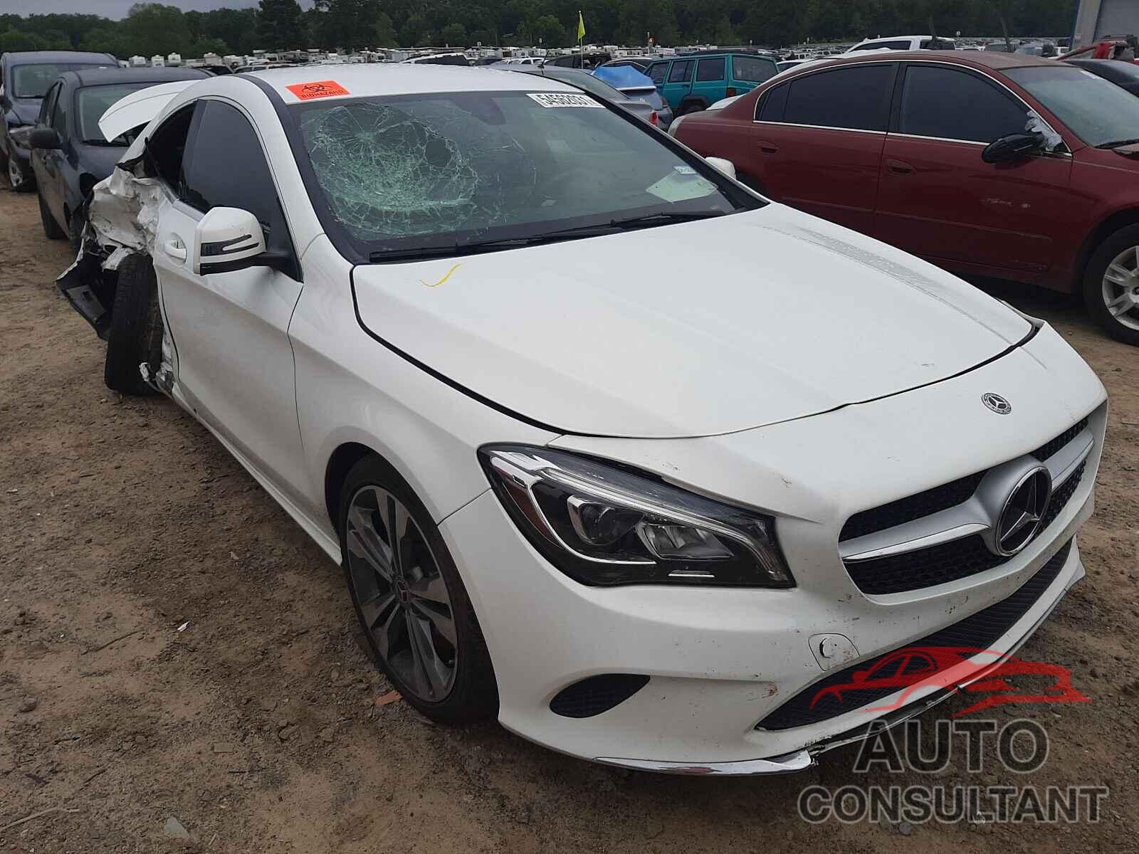 MERCEDES-BENZ CLA-CLASS 2019 - WDDSJ4EB5KN708103