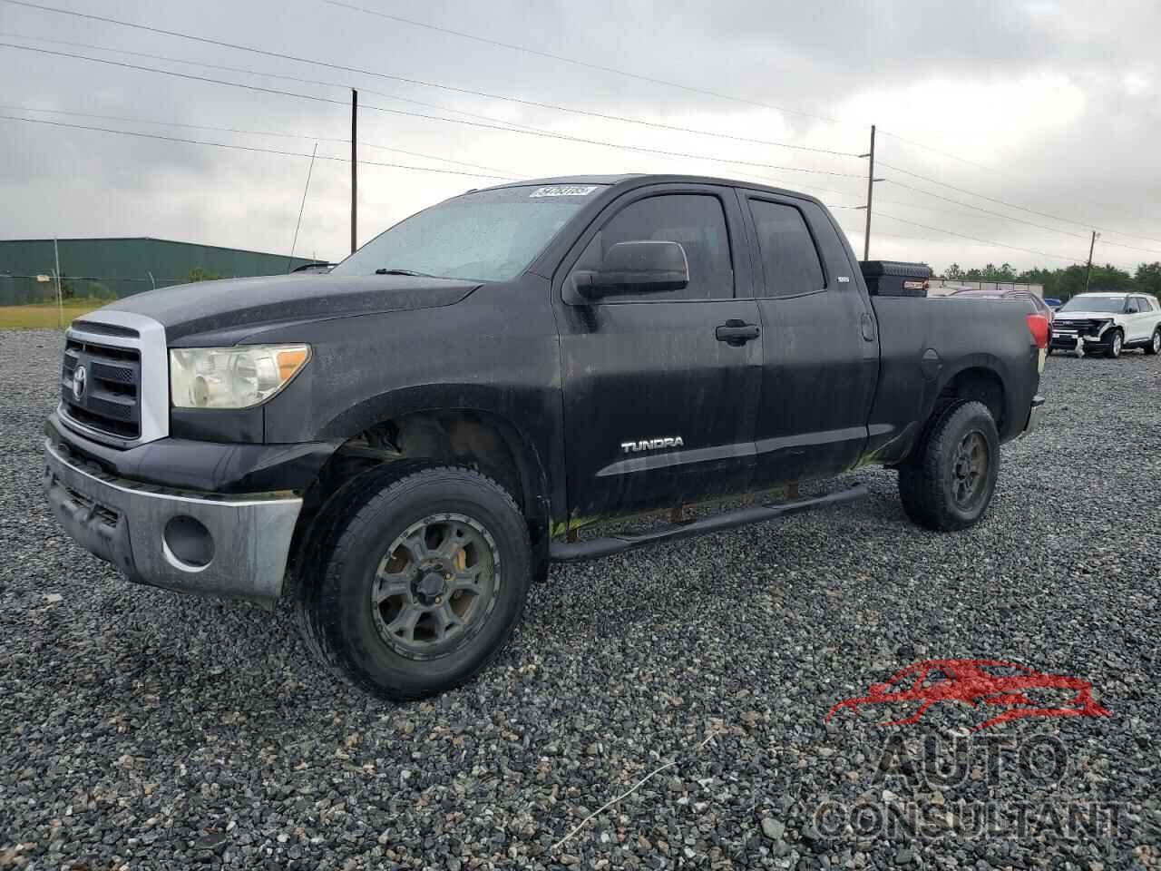TOYOTA TUNDRA 2011 - 5TFUM5F10BX023291