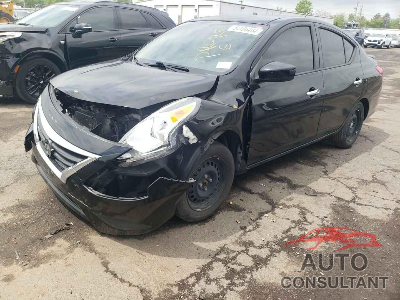 NISSAN VERSA 2018 - 3N1CN7AP9JL881548