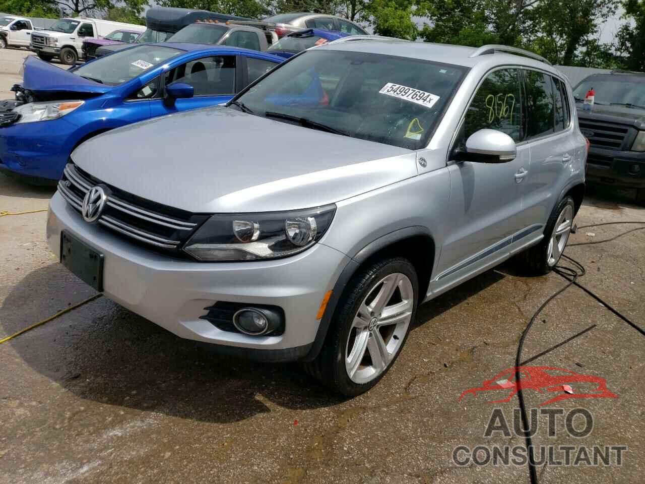 VOLKSWAGEN TIGUAN 2016 - WVGBV7AX5GW060549