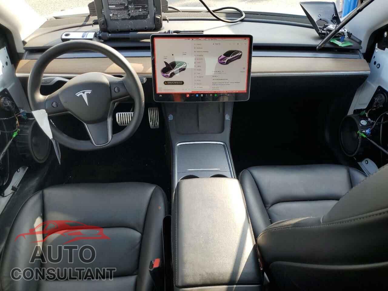 TESLA MODEL 3 2021 - 5YJ3E1EA6MF867660