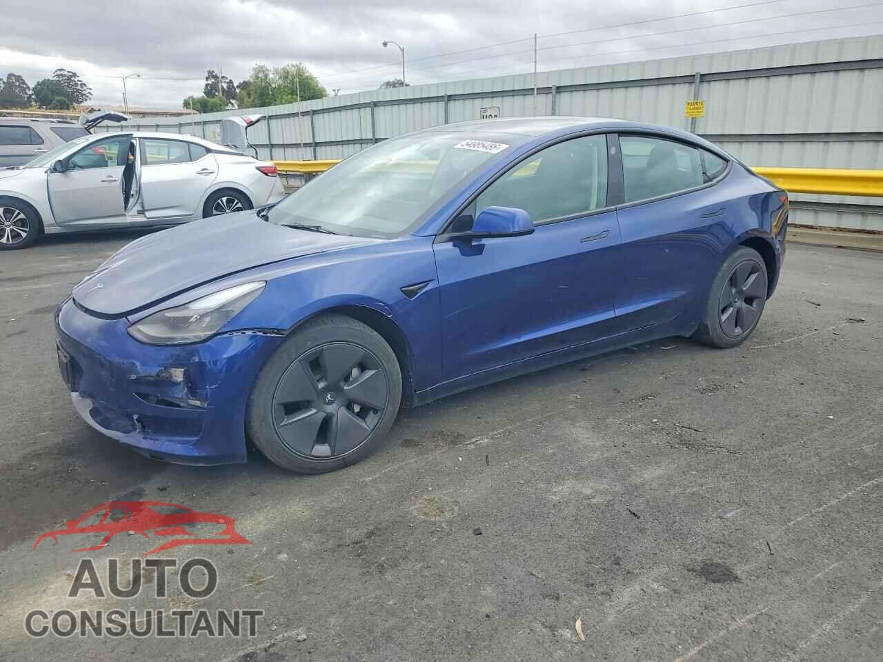 TESLA MODEL 3 2023 - 5YJ3E1EA0PF696652