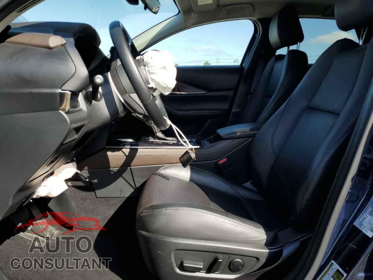 MAZDA CX30 2023 - 3MVDMBDM7PM543849