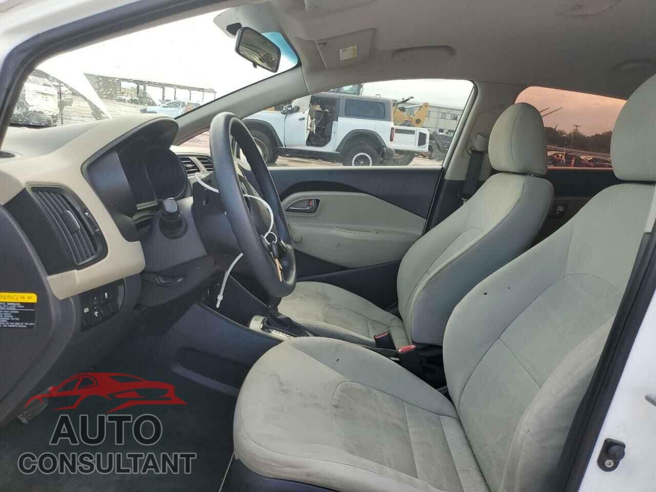 KIA RIO 2013 - KNADM5A36D6151422