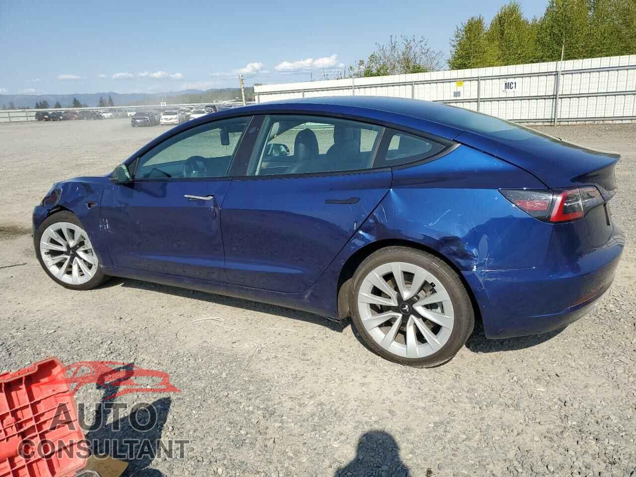TESLA MODEL 3 2022 - 5YJ3E1EA8NF371941