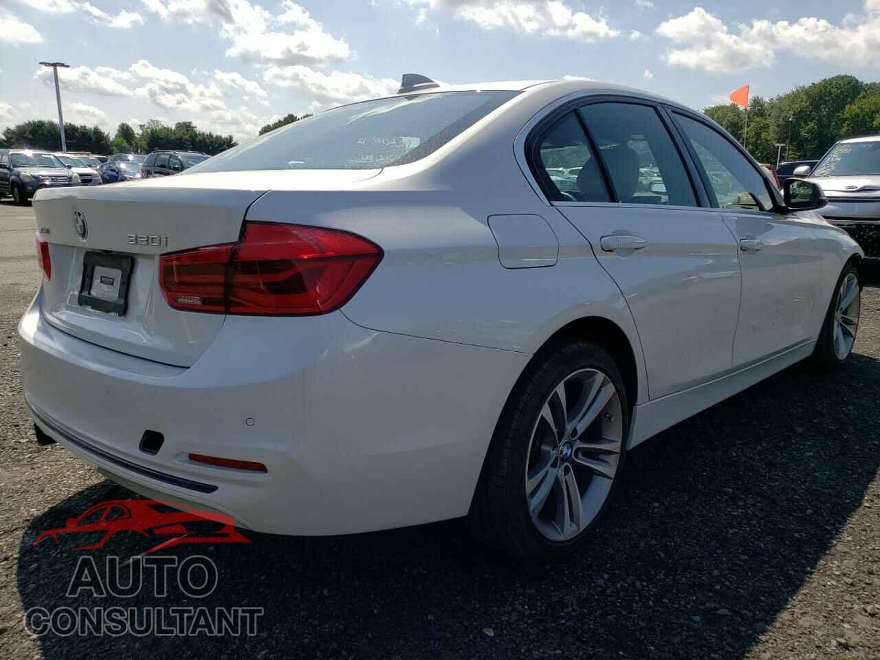 BMW 3 SERIES 2017 - WBA8D9C39HA011776