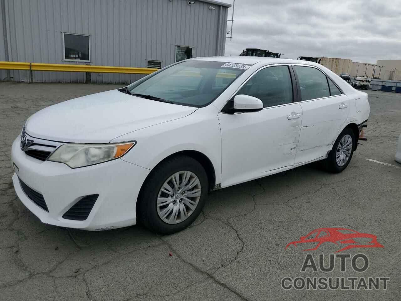 TOYOTA CAMRY 2014 - 4T4BF1FK8ER342951