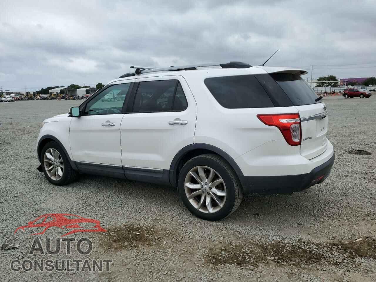 FORD EXPLORER 2013 - 1FM5K7F82DGA33516