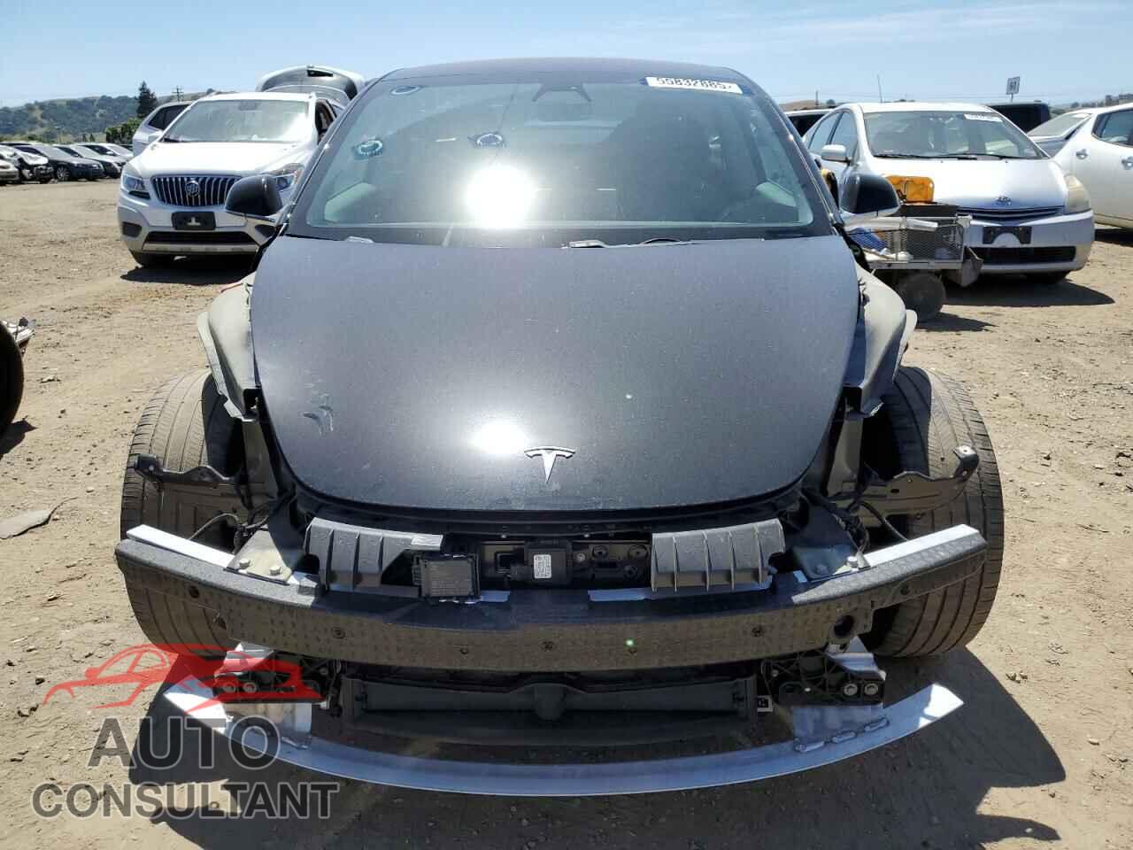 TESLA MODEL 3 2018 - 5YJ3E1EBXJF073250
