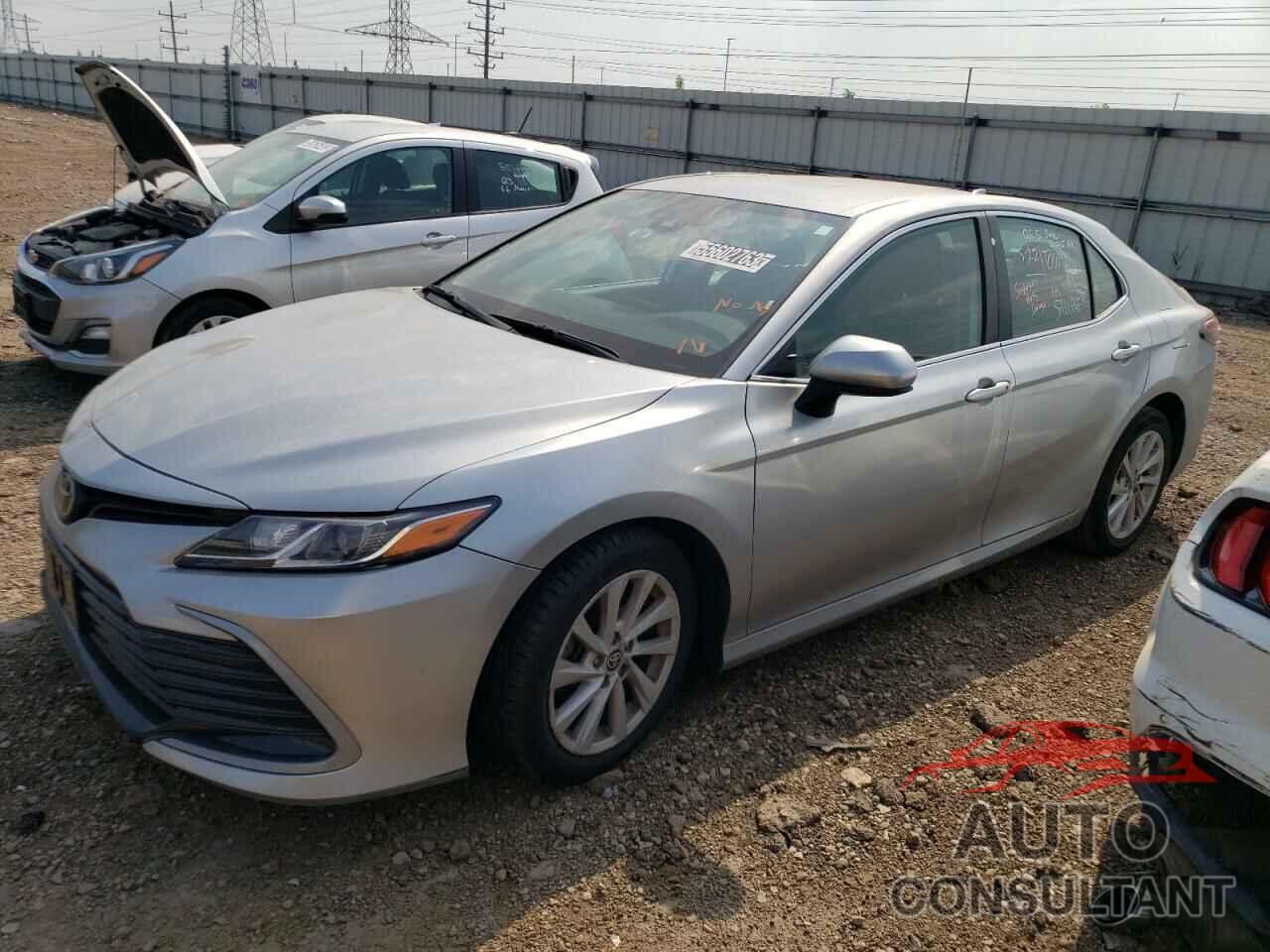 TOYOTA CAMRY 2022 - 4T1C11AKXNU636923
