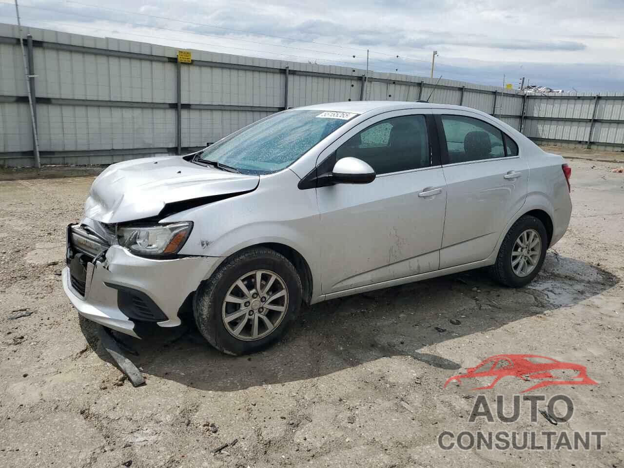 CHEVROLET SONIC 2017 - 1G1JD5SH9H4122507