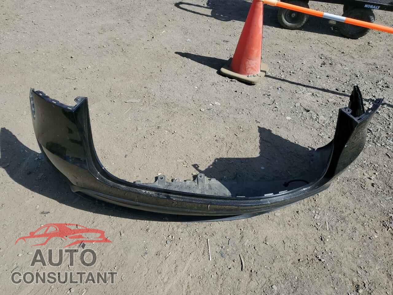 TESLA MODEL Y 2021 - 5YJYGAEE4MF159149