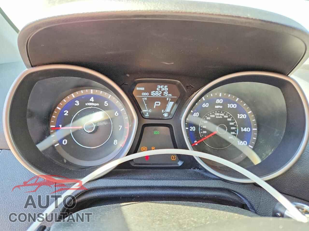 HYUNDAI ELANTRA 2012 - 5NPDH4AE0CH102496