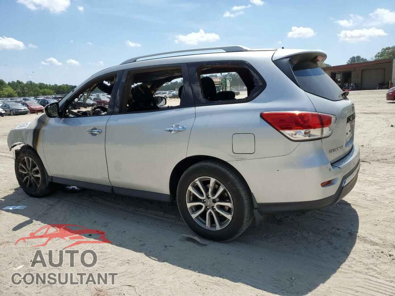 NISSAN PATHFINDER 2014 - 5N1AR2MM0EC700931