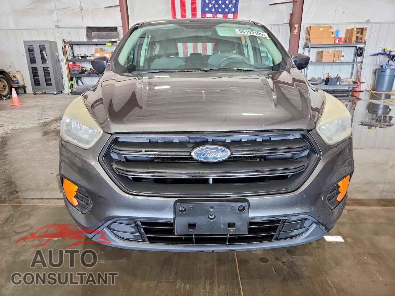 FORD ESCAPE 2017 - 1FMCU0F77HUC66086
