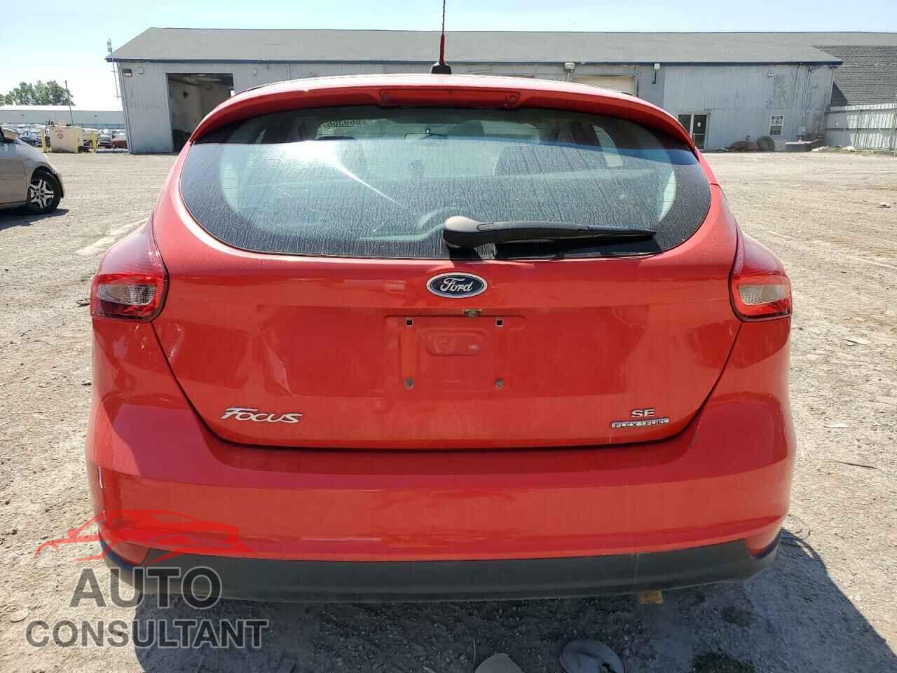 FORD FOCUS 2015 - 1FADP3K23FL384284