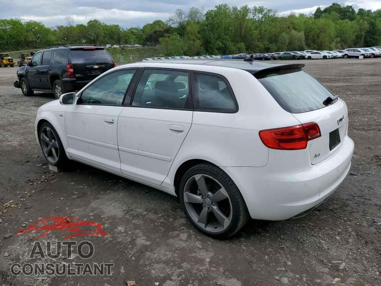 AUDI A3 2012 - WAUMFAFM3CA029052