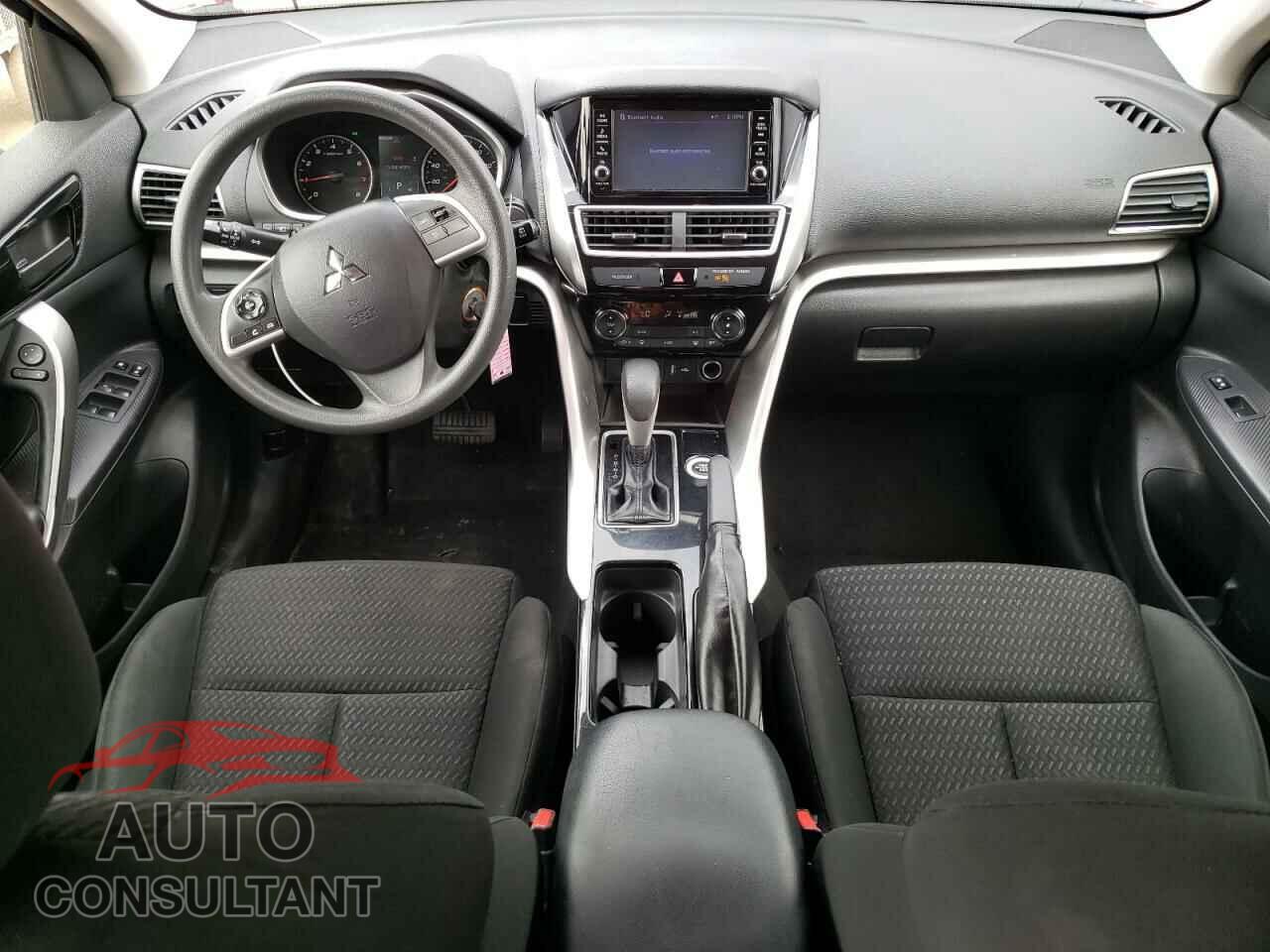 MITSUBISHI ECLIPSE 2018 - JA4AT3AA4JZ048502
