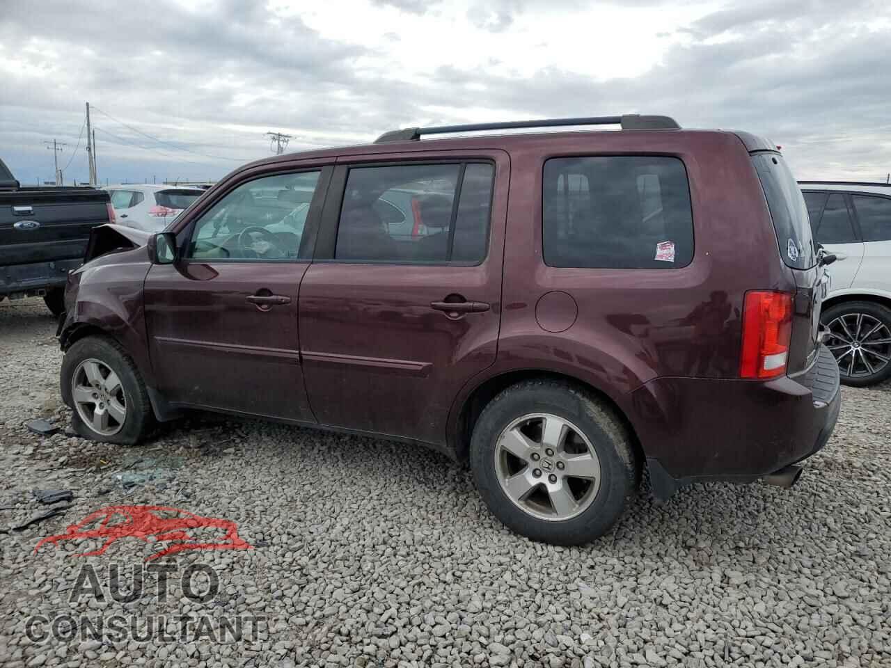 HONDA PILOT 2011 - 5FNYF4H51BB069387