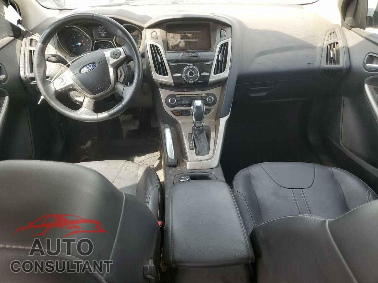 FORD FOCUS 2012 - 1FAHP3H27CL234599