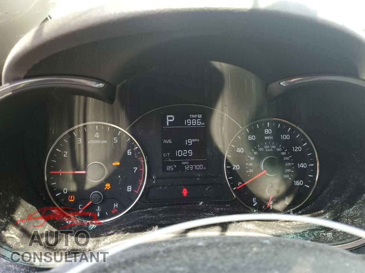 KIA FORTE 2017 - 3KPFK4A72HE046455