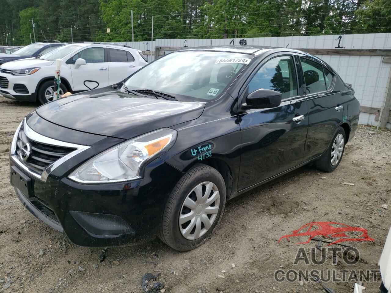 NISSAN VERSA 2018 - 3N1CN7APXJL821245