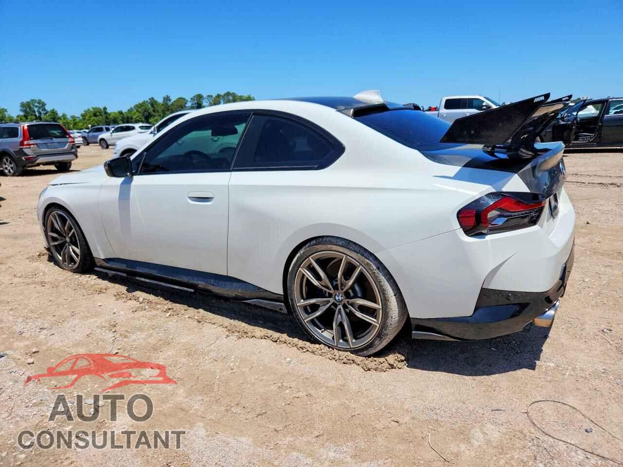 BMW M2 2022 - 3MW53CM08N8C38780