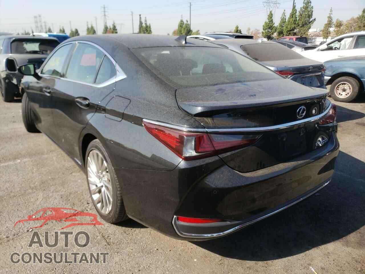 LEXUS ES300 2019 - JTHB21B16K2026574