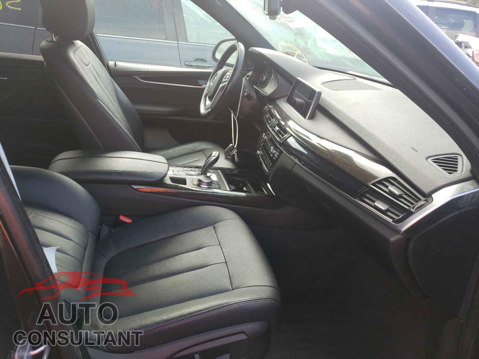 BMW X5 2017 - 5UXKR0C36H0X77328