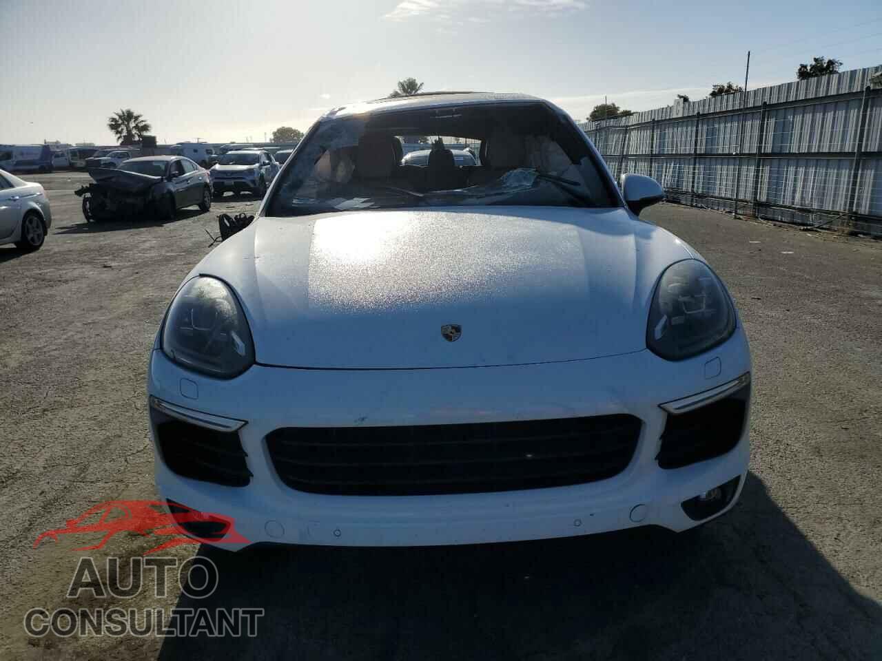 PORSCHE CAYENNE 2017 - WP1AA2A29HKA90731