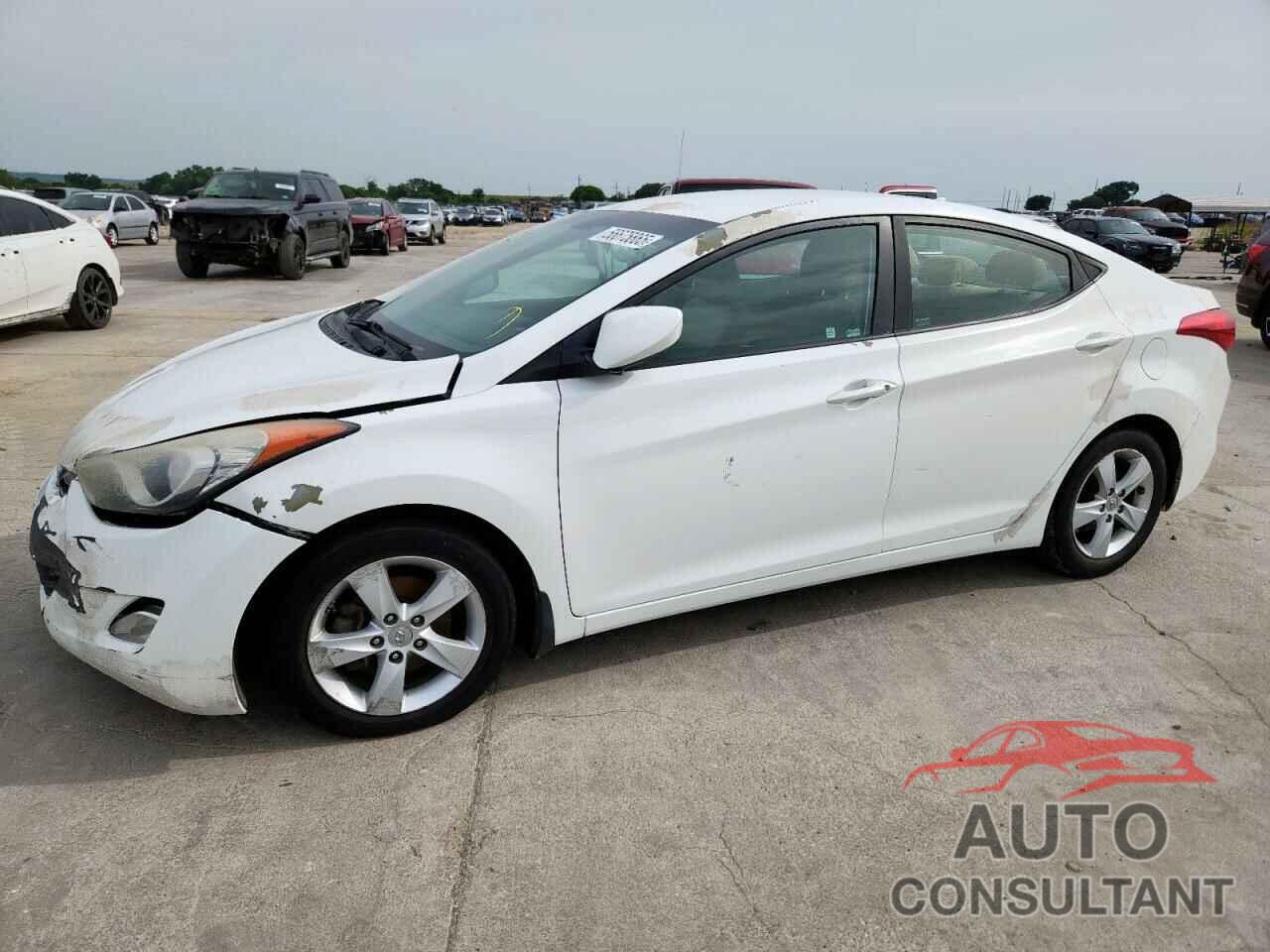 HYUNDAI ELANTRA 2013 - 5NPDH4AE0DH347140