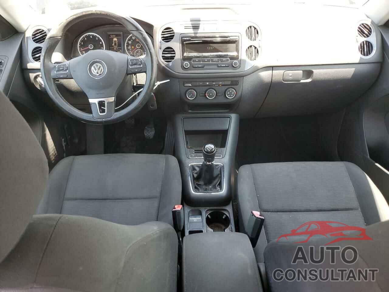 VOLKSWAGEN TIGUAN 2014 - WVGCV3AX8EW625094