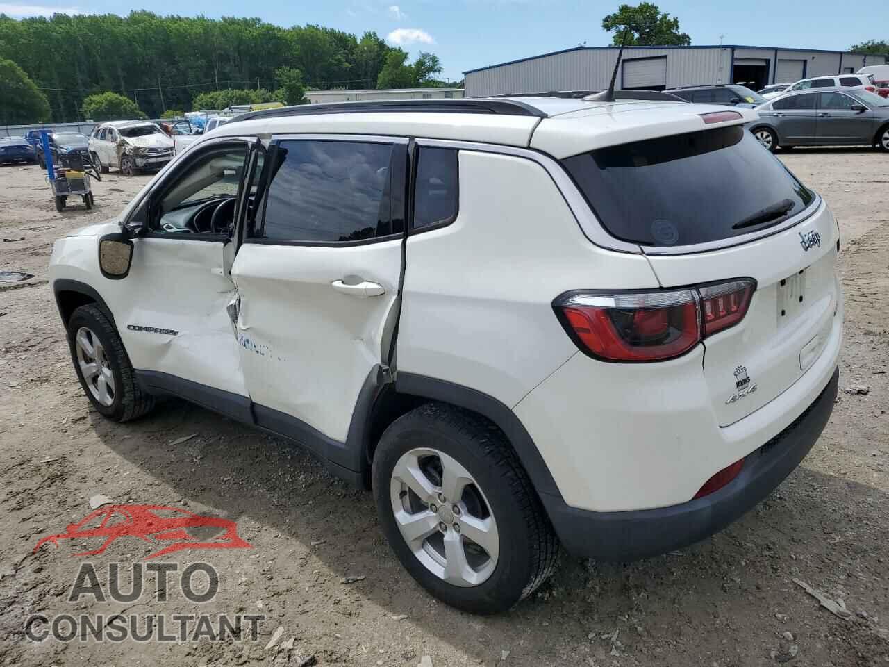 JEEP COMPASS 2018 - 3C4NJDBB8JT150225