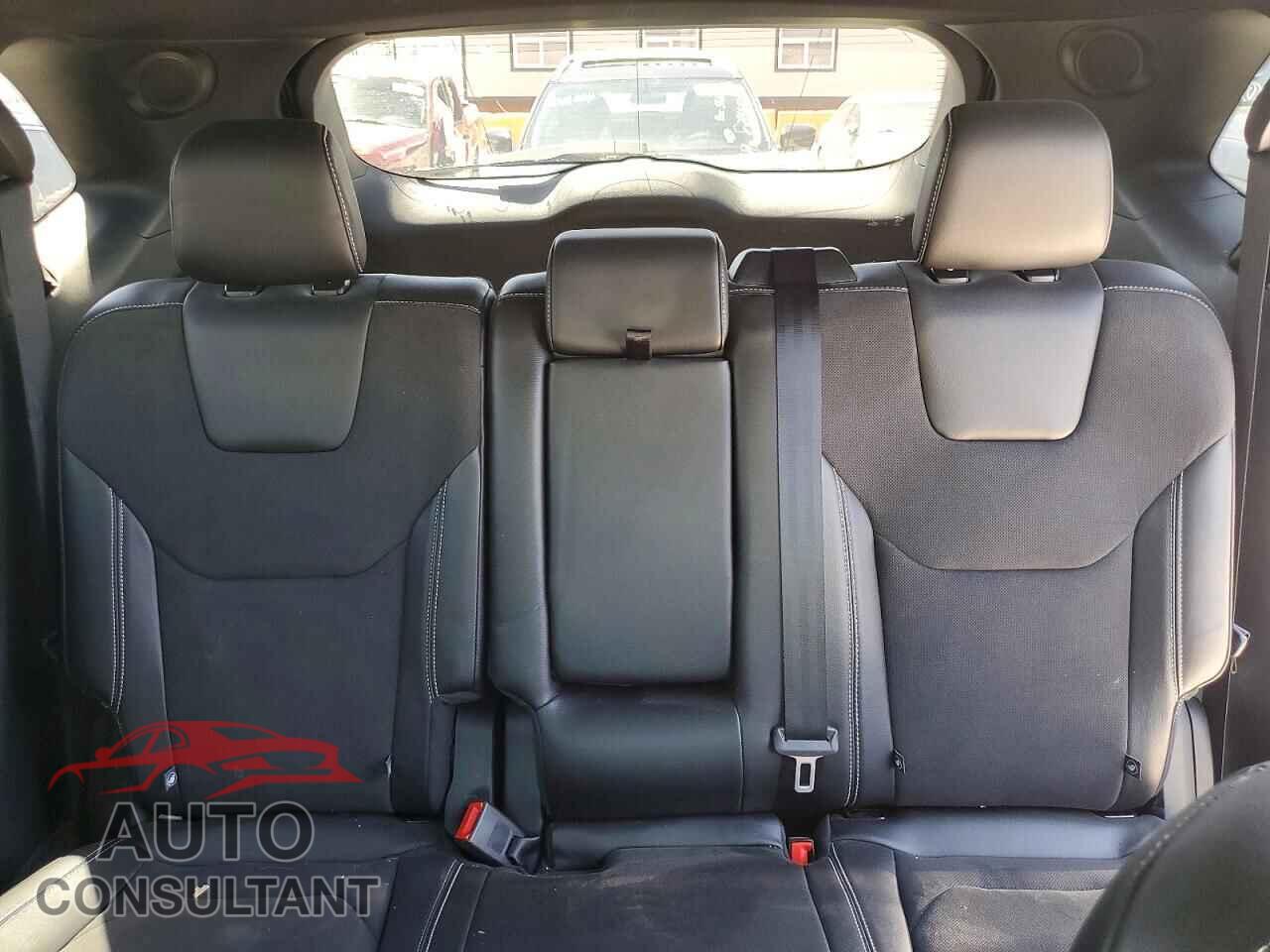 FORD EDGE 2019 - 2FMPK4AP9KBC21900